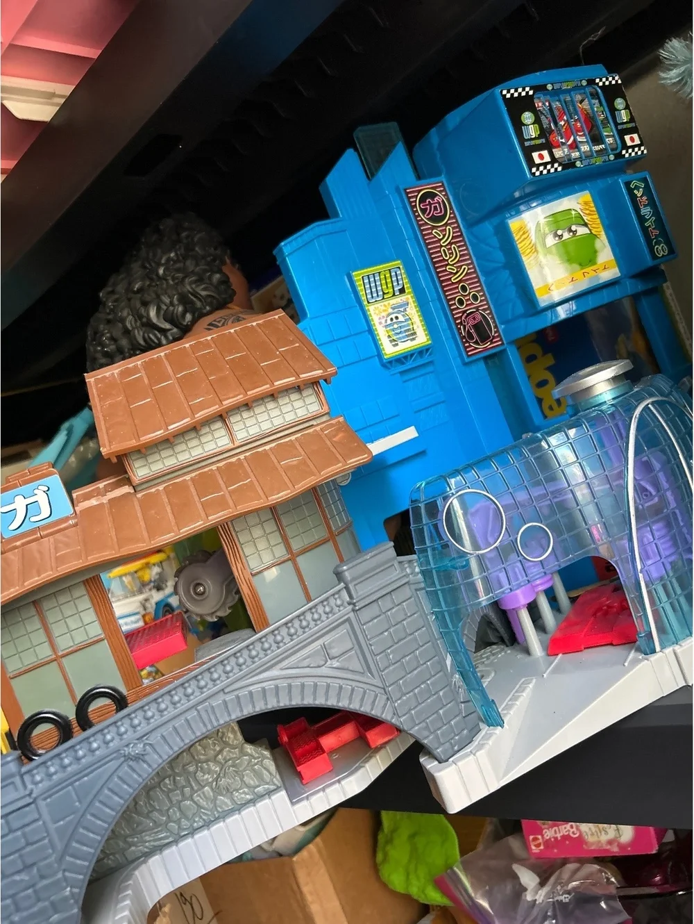 Fisher-Price Cars  Playset with Japanese Building and Bridge